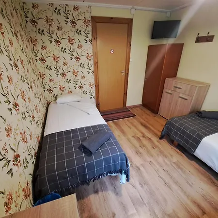 Paide B&B Couette-café *